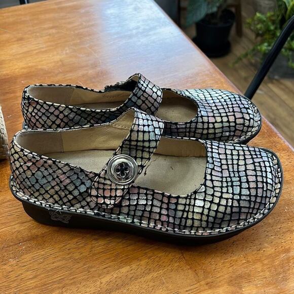 Alegria size 36 or US 6 to 6.5 women’s leather shoes - Picture 1 of 3